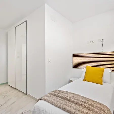 Pinares De San Anton - Sea, City, Mountain, Views Villa *