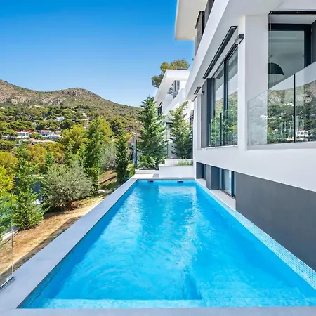 Pinares De San Anton - Sea, City, Mountain, Views Villa