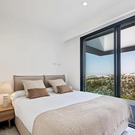 Pinares De San Anton - Sea, City, Mountain, Views *