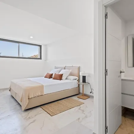 Pinares De San Anton - Sea, City, Mountain, Views Villa Malaga