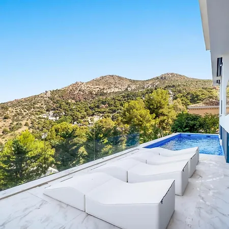 Pinares De San Anton - Sea, City, Mountain, Views *