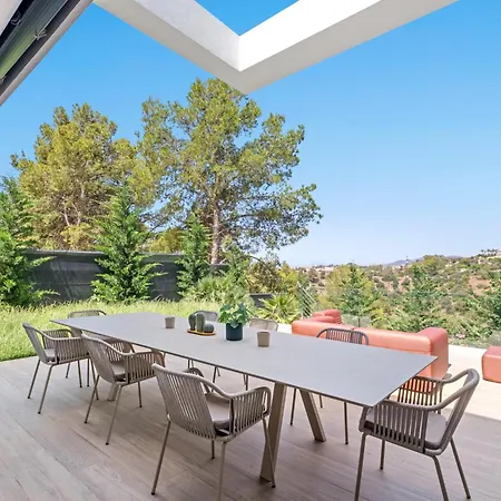 Pinares De San Anton - Sea, City, Mountain, Views Villa